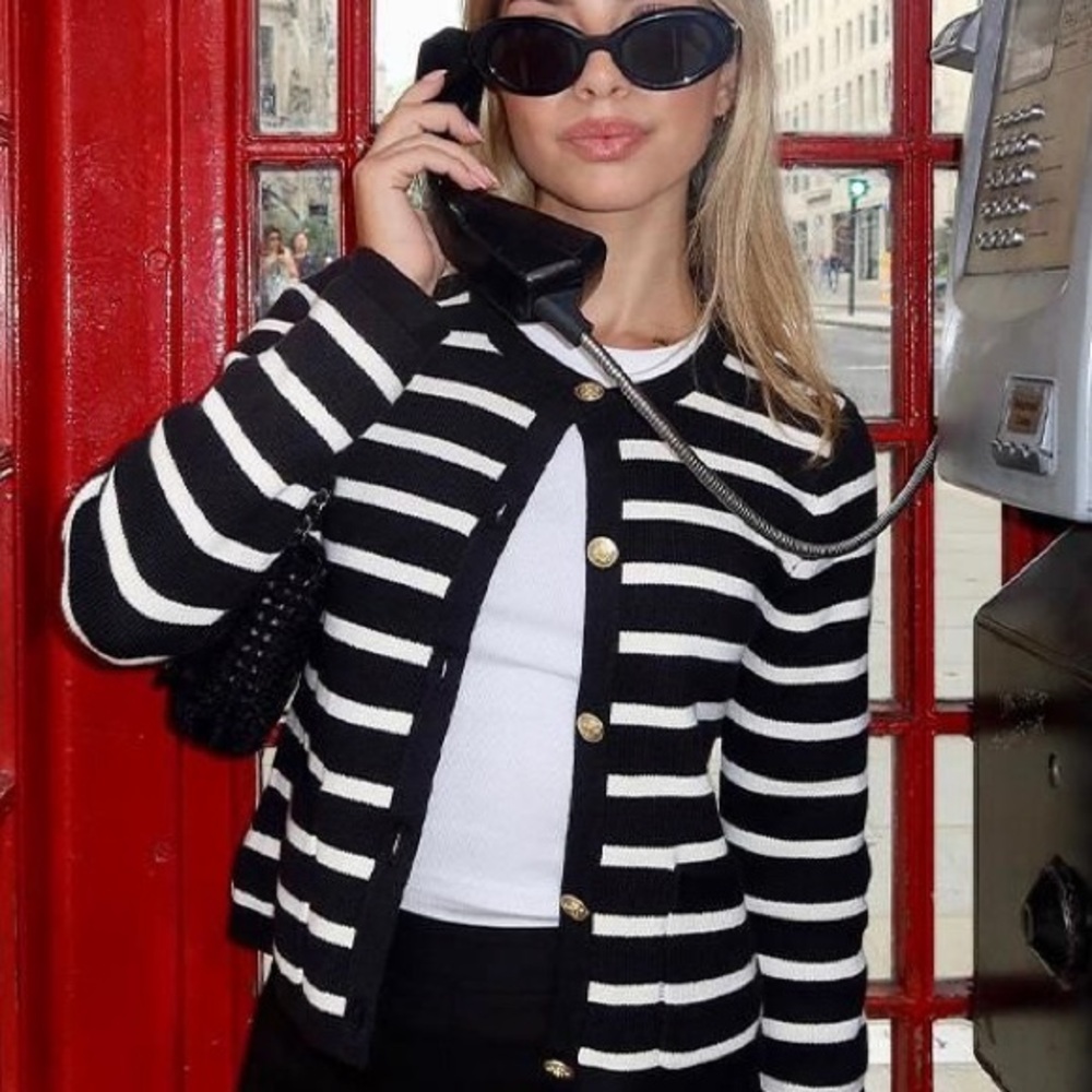Old Navy Black and White Striped Cardigan